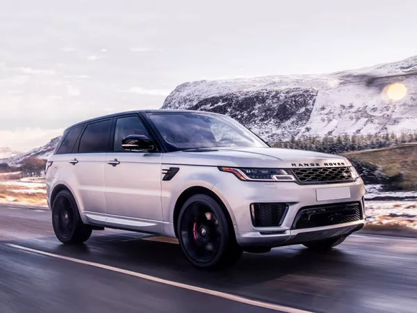 Dịch vụ thay Kính chắn gió xe Range Rover Sport tận nơi
